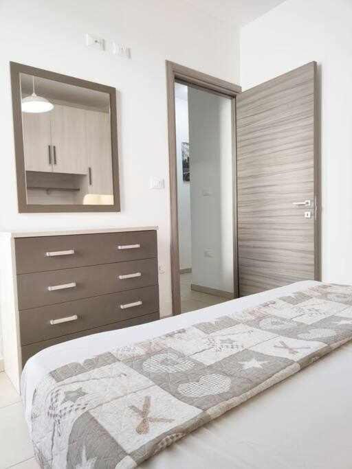App Girasole 1A 300 Metri Dal Mare In Salento Apartment Torre San Giovanni Ugento Exterior photo