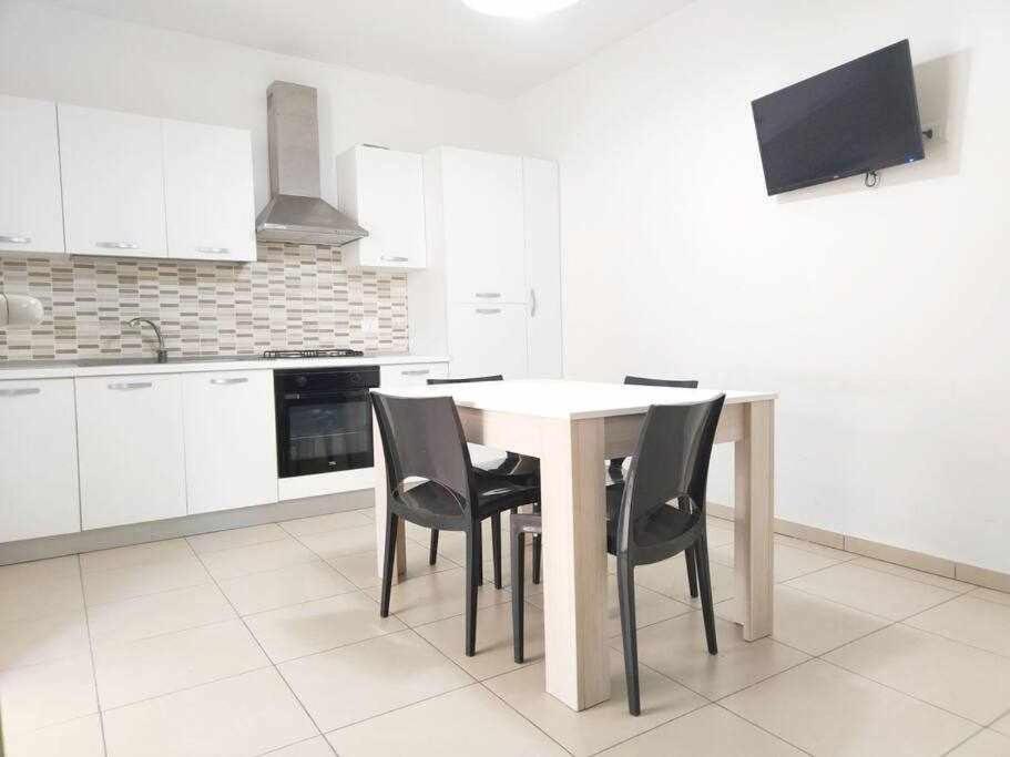 App Girasole 1A 300 Metri Dal Mare In Salento Apartment Torre San Giovanni Ugento Exterior photo